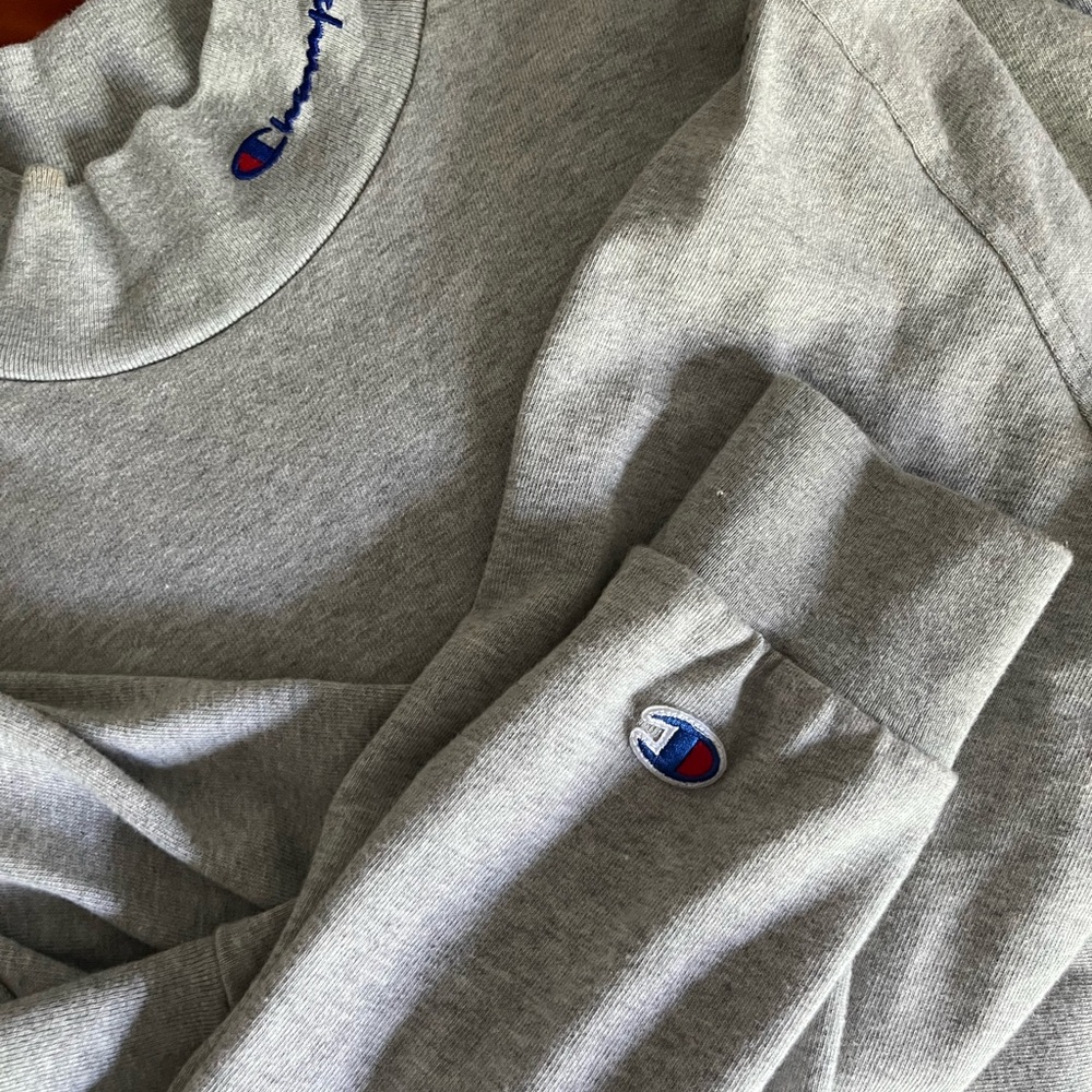 Champion Heather Gray Pullover